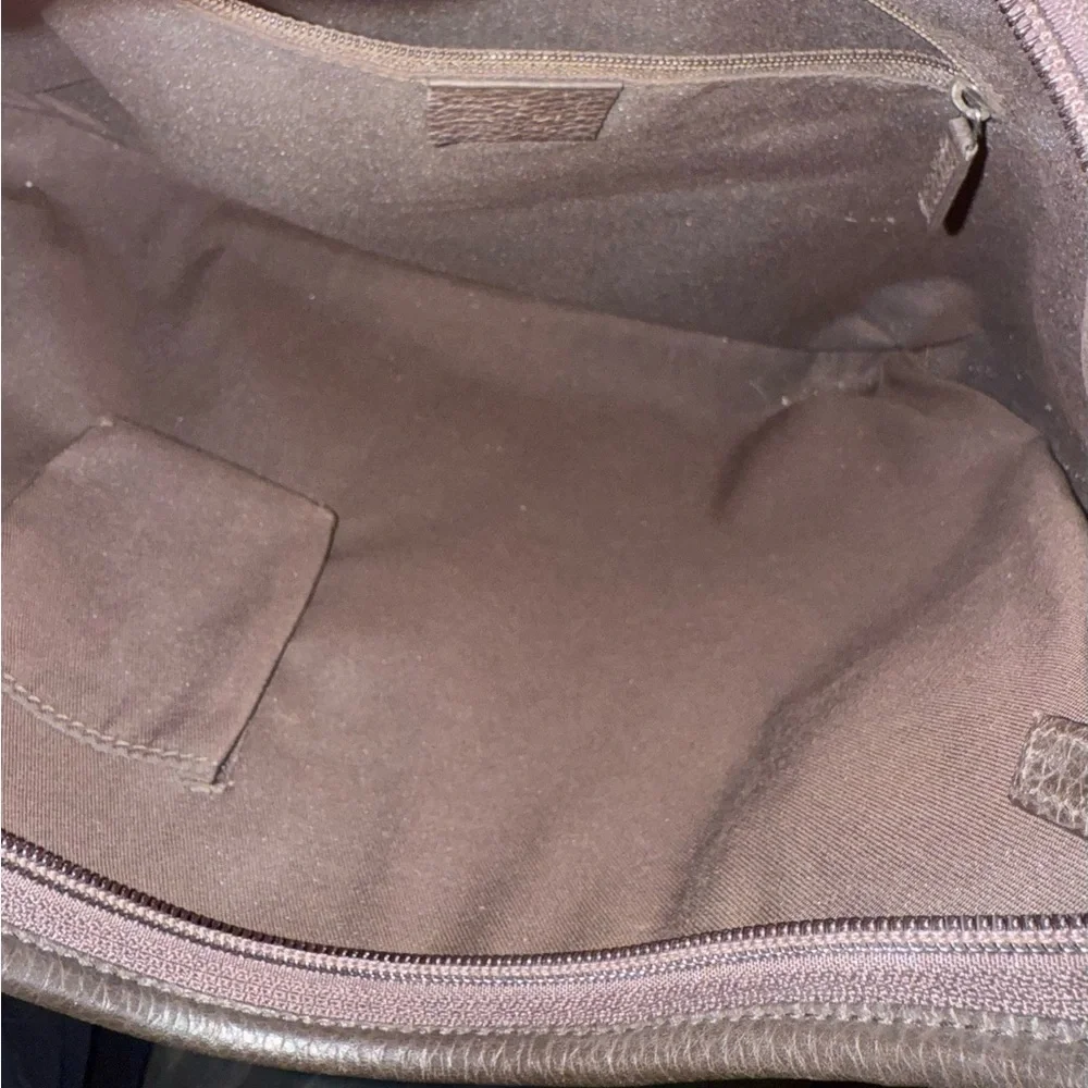 Like NEW. Authentic GUCCI ABBEY D RING CHOCOLATE GG CANVAS - Picture 10 of 12